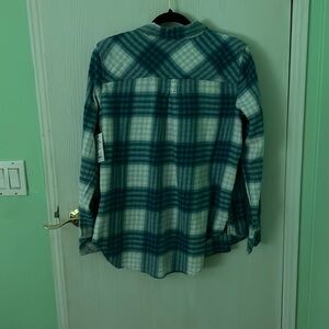 Sonoma super soft flannel shirt.